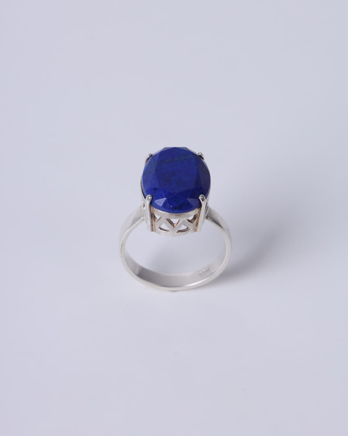 Natural Blue Lapis Lazuli Ring in Silver