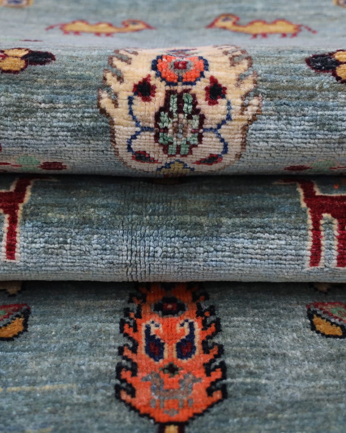 Handmade Wool Carpet – Vibrant Floral Design
