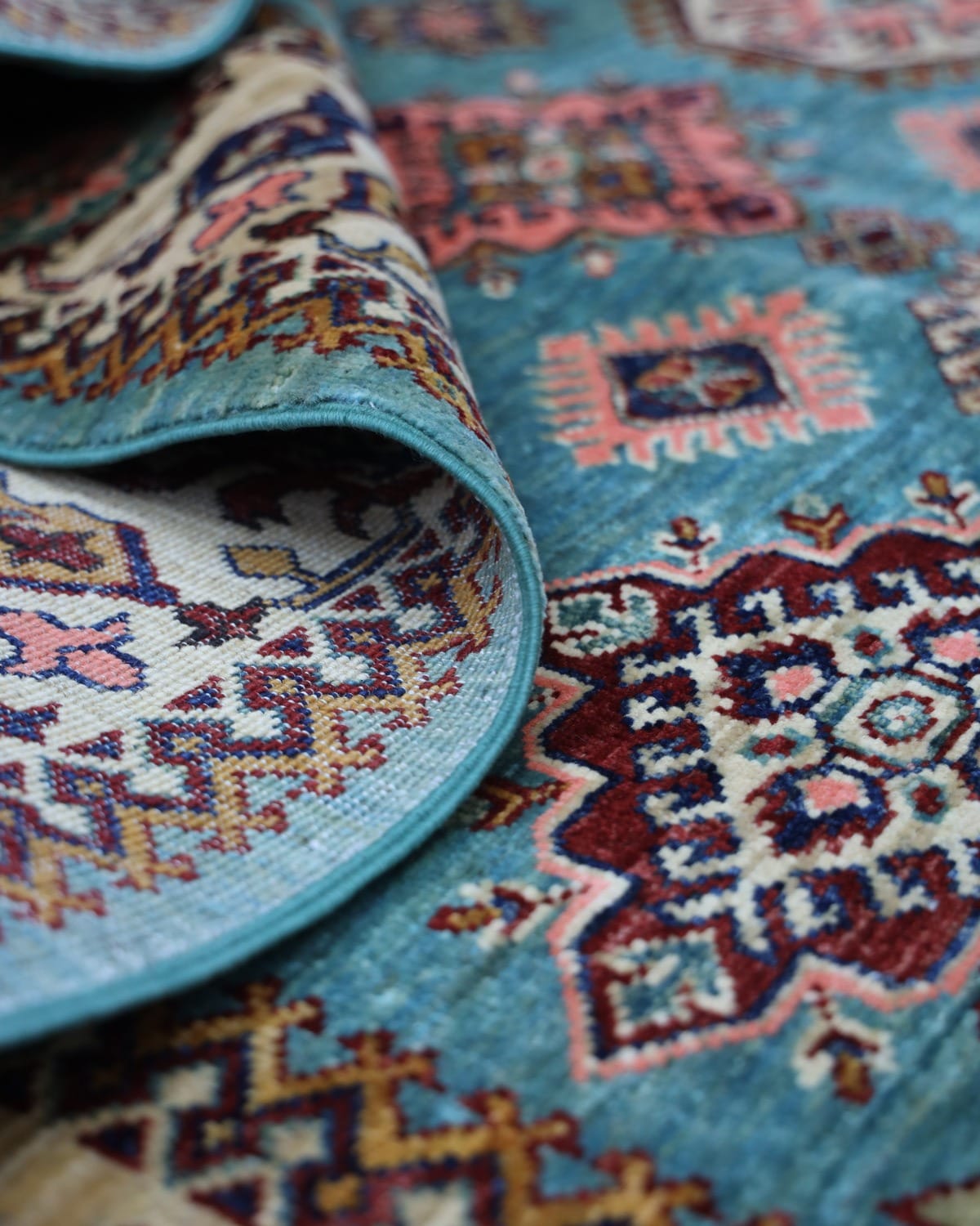 Wool Carpet – Afghan Floral Design