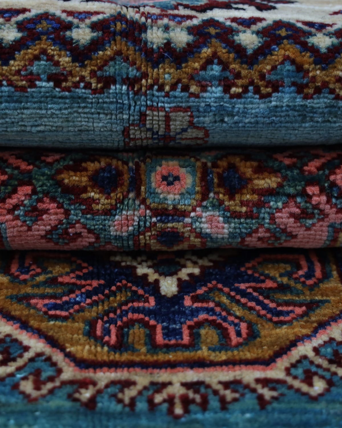 Wool Carpet – Afghan Floral Design