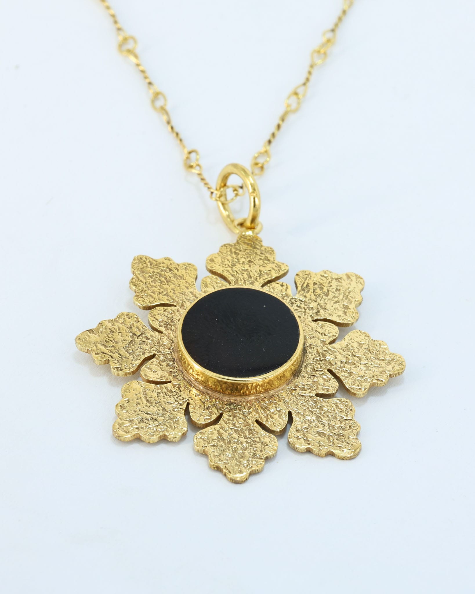 Shabnam Black Agate Gold Pendant Necklace