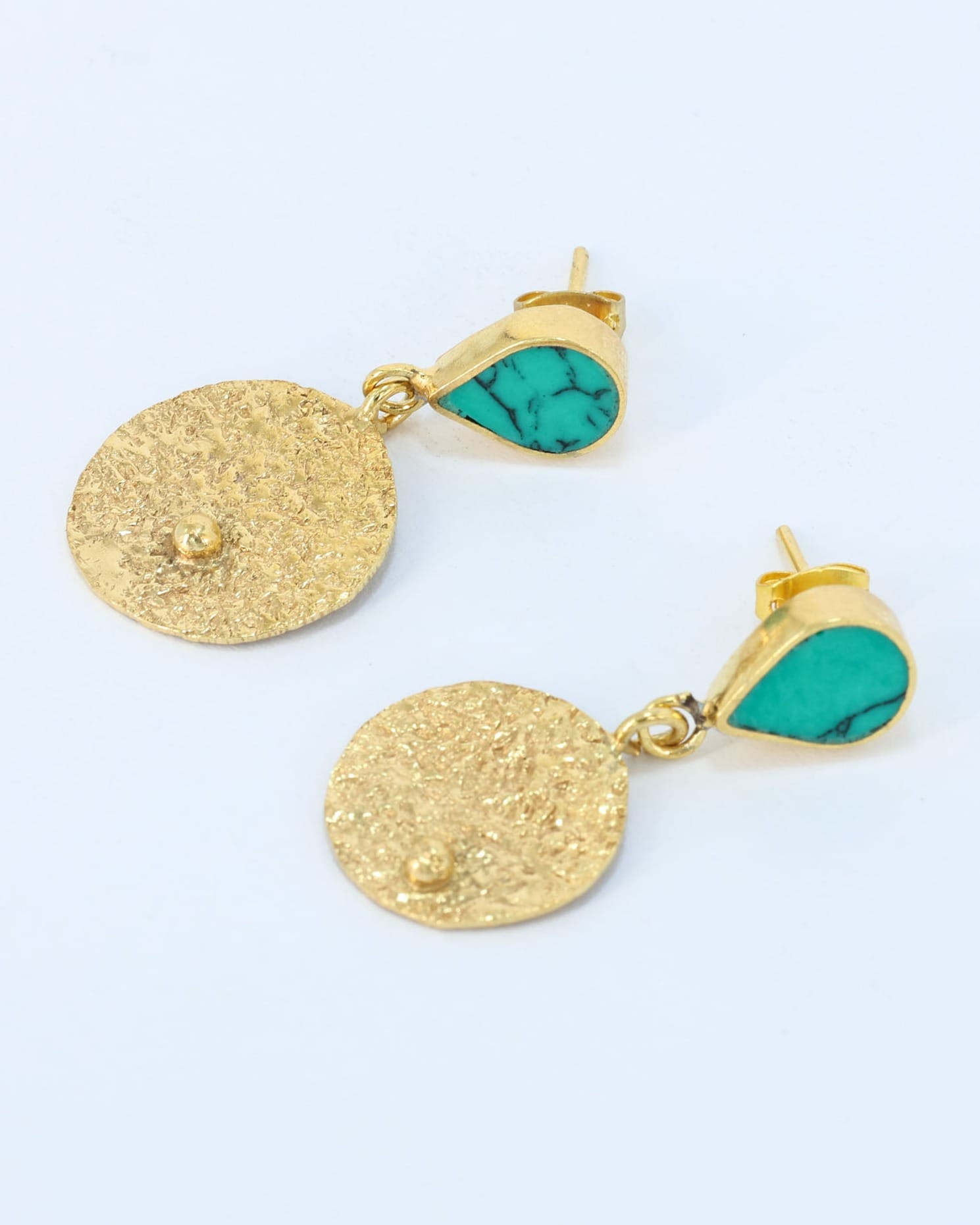 Queen Turquoise Gold Plated Drop Earrings