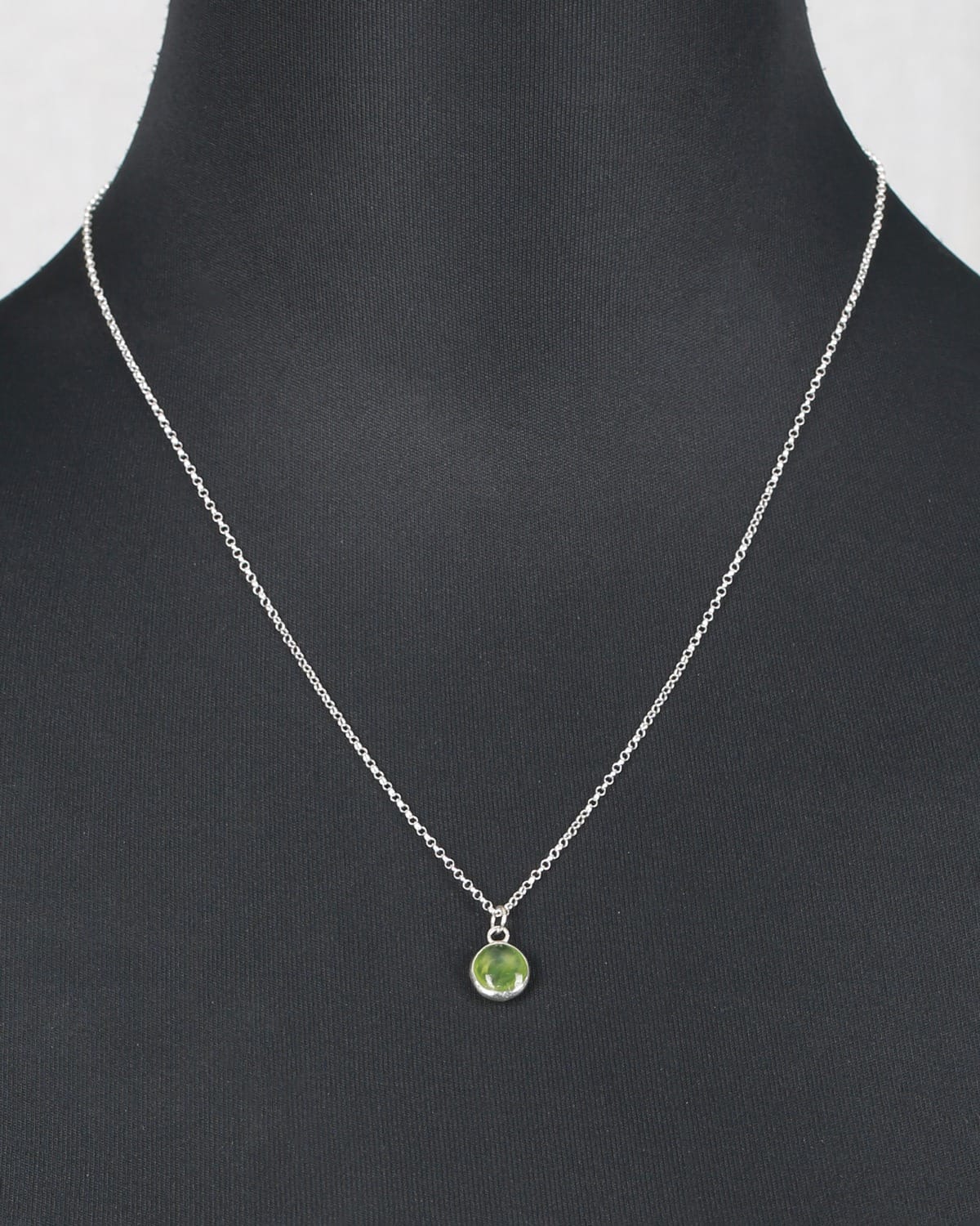 Green Flower Necklace with Shah Maqsud Stone