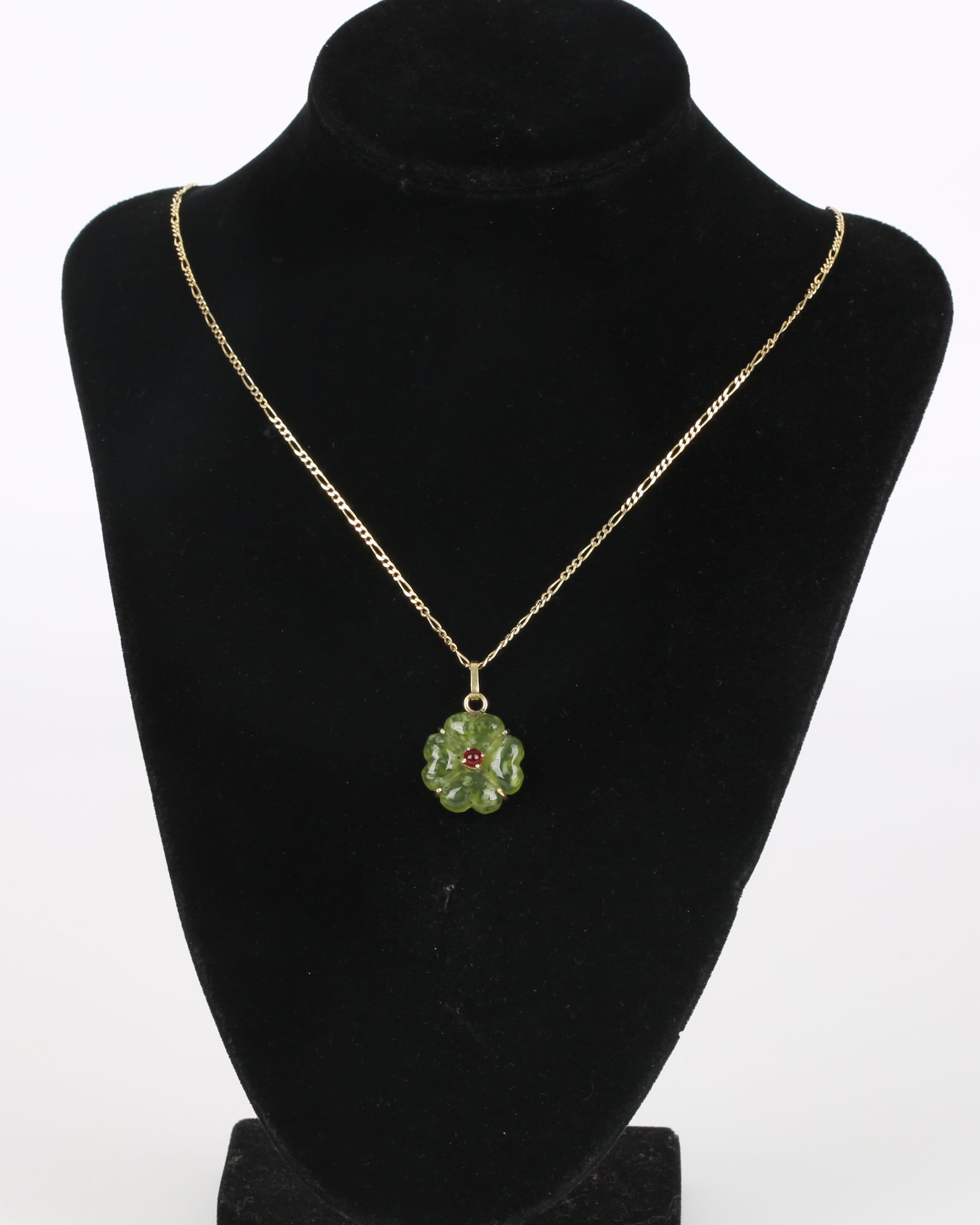 Green Flower Necklace with Shah Maqsud Stone