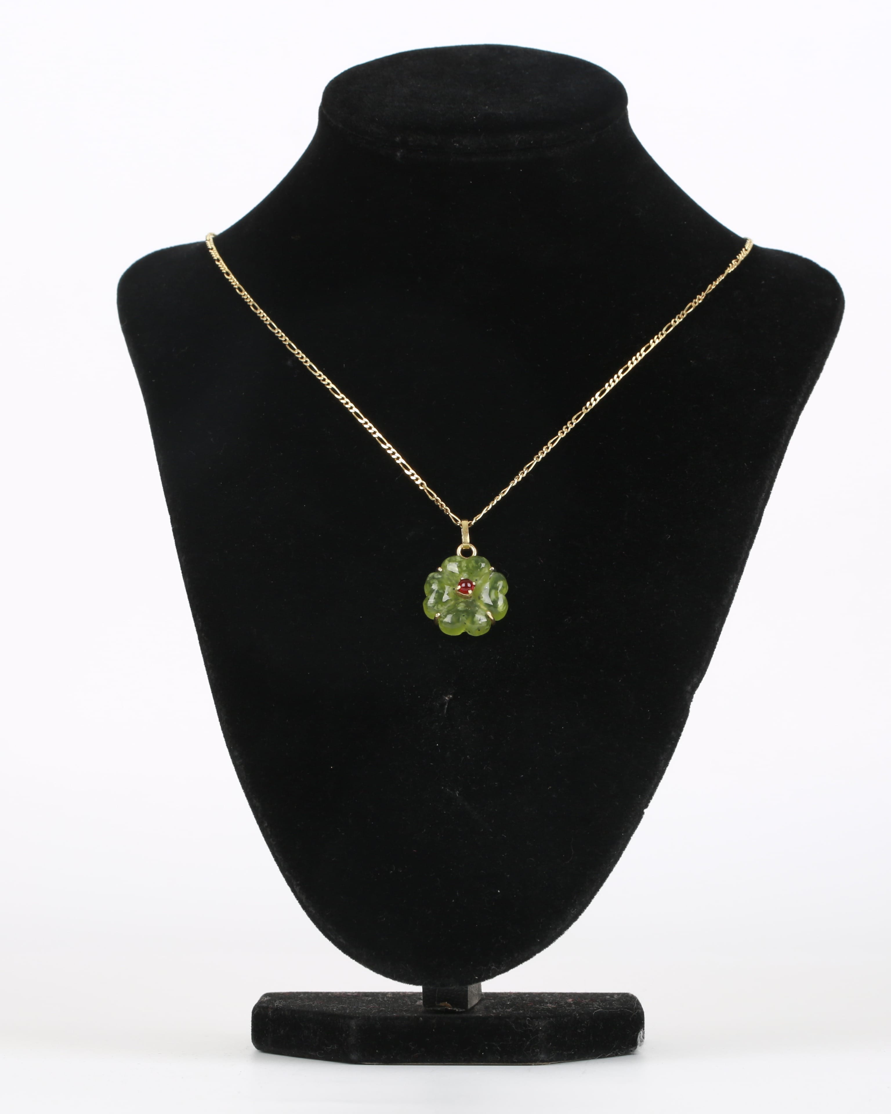 Green Flower Necklace with Shah Maqsud Stone