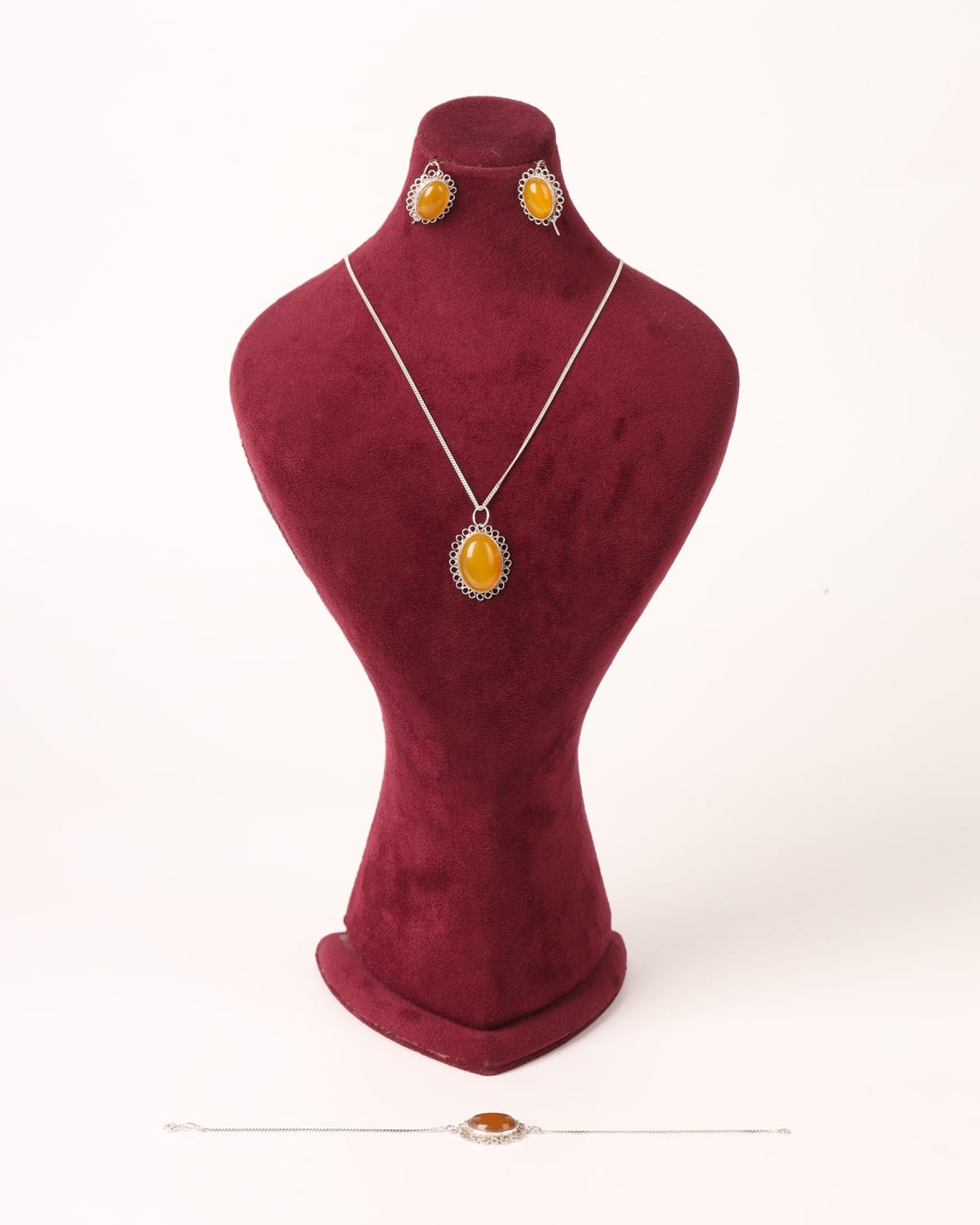 Yellow Agate Sun Set – 925 Silver Necklace, Earrings & Bracelet