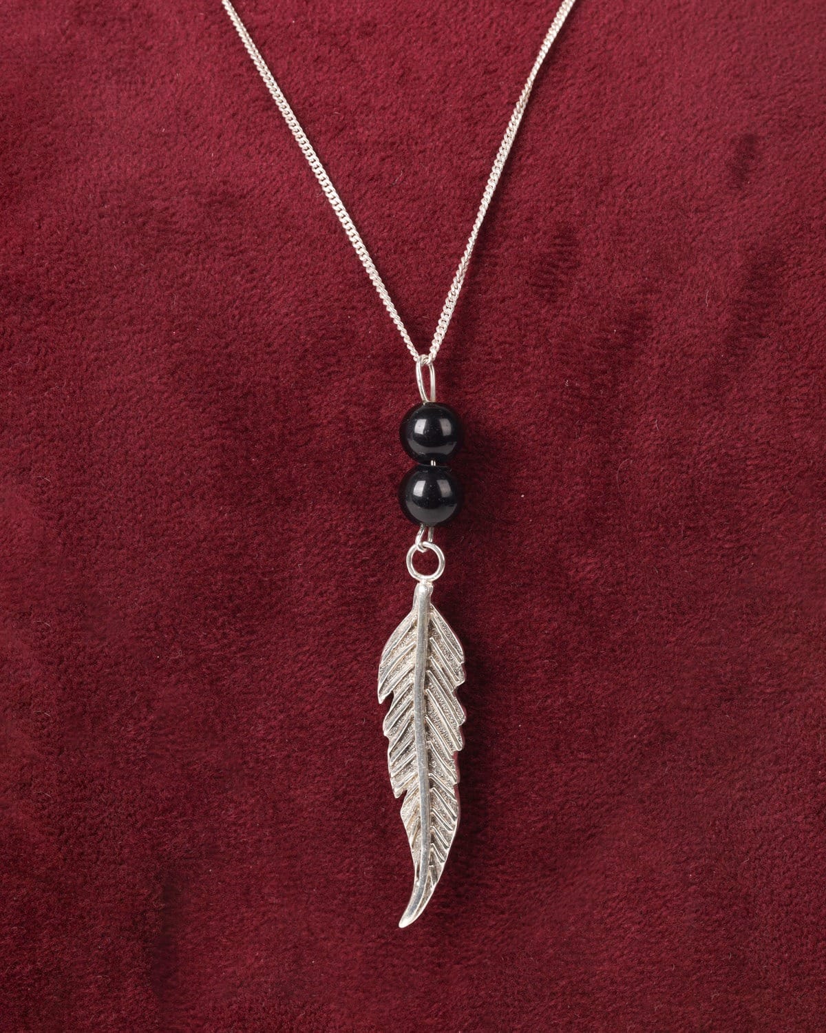 Black Agate Feather Necklace – 925 Silver Pendant