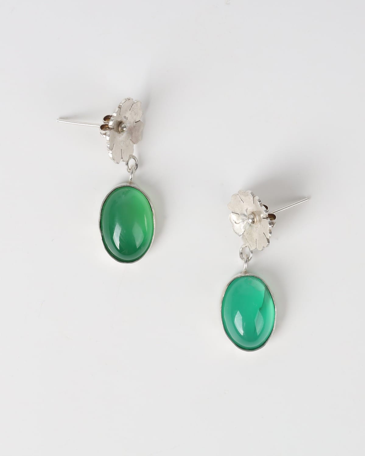 Green Agate Clover Drop Earrings – 925 Silver Elegant Design