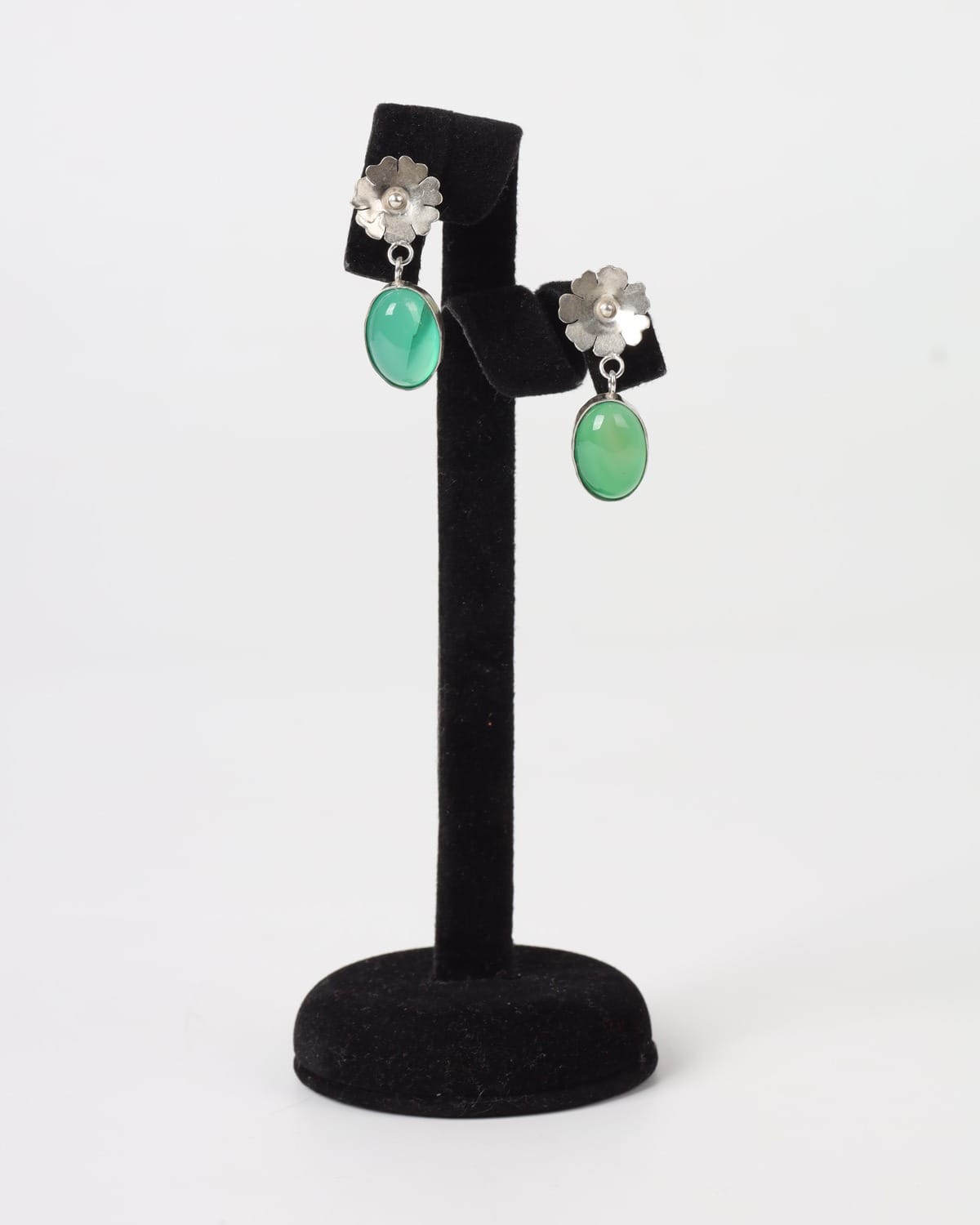 Green Agate Clover Drop Earrings – 925 Silver Elegant Design