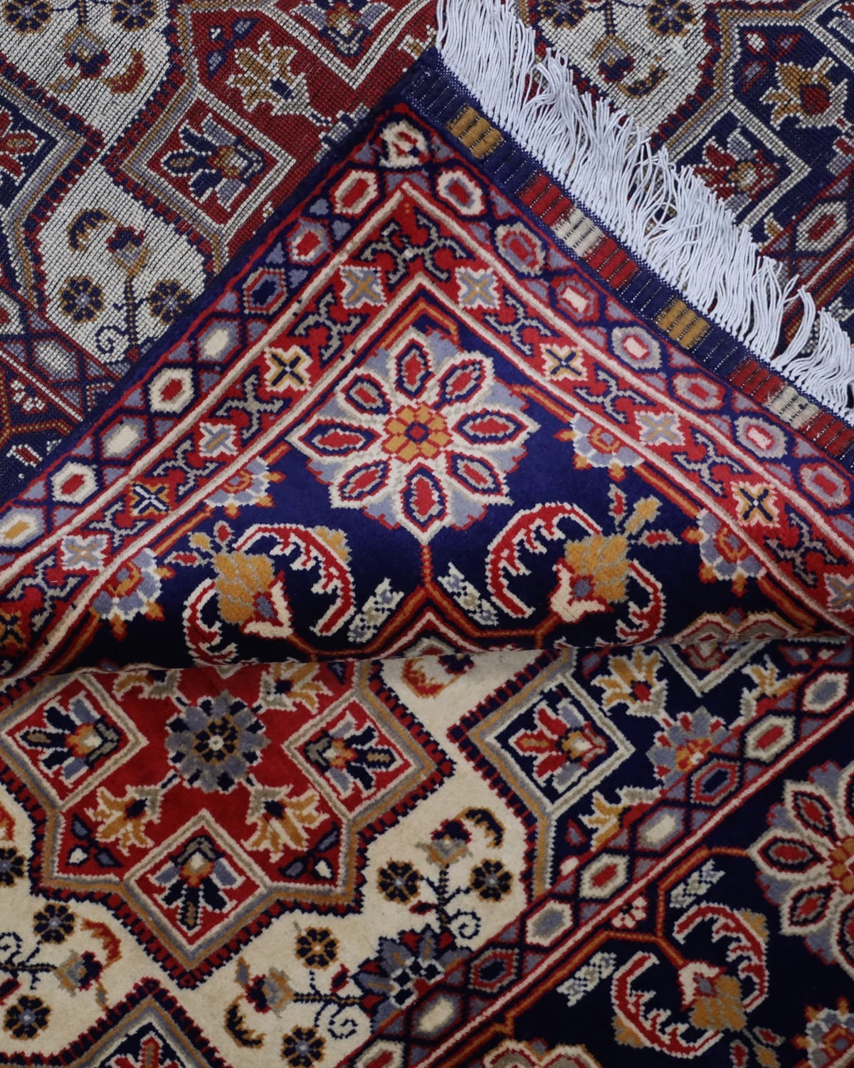 Handmade Turkmen Star Design Rug – Premium Wool