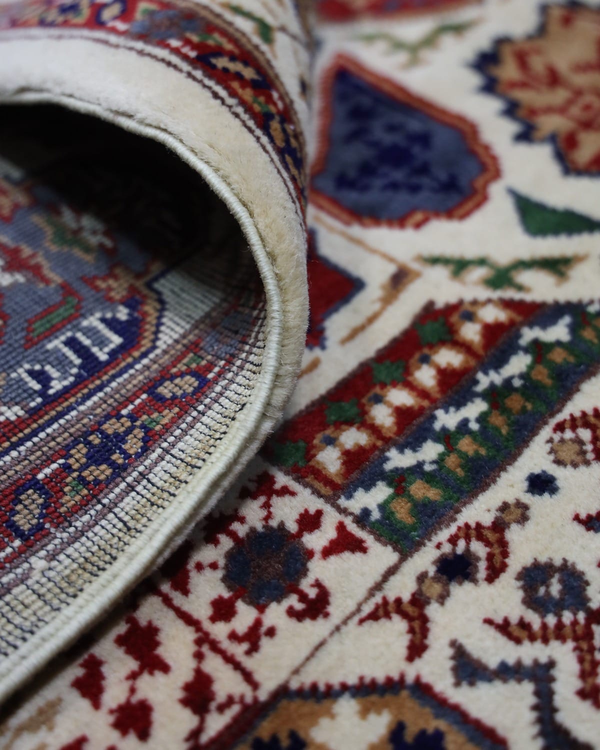 Handmade Mumluk Design Pure Wool Rug For Living Room