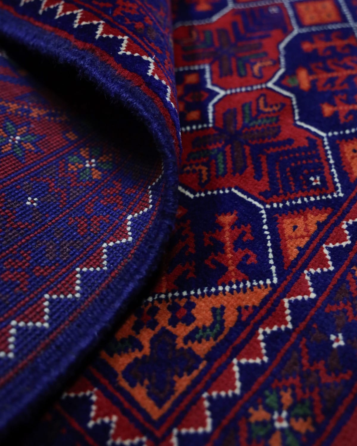 Yousifi Design Wool Carpet - Red & Blue