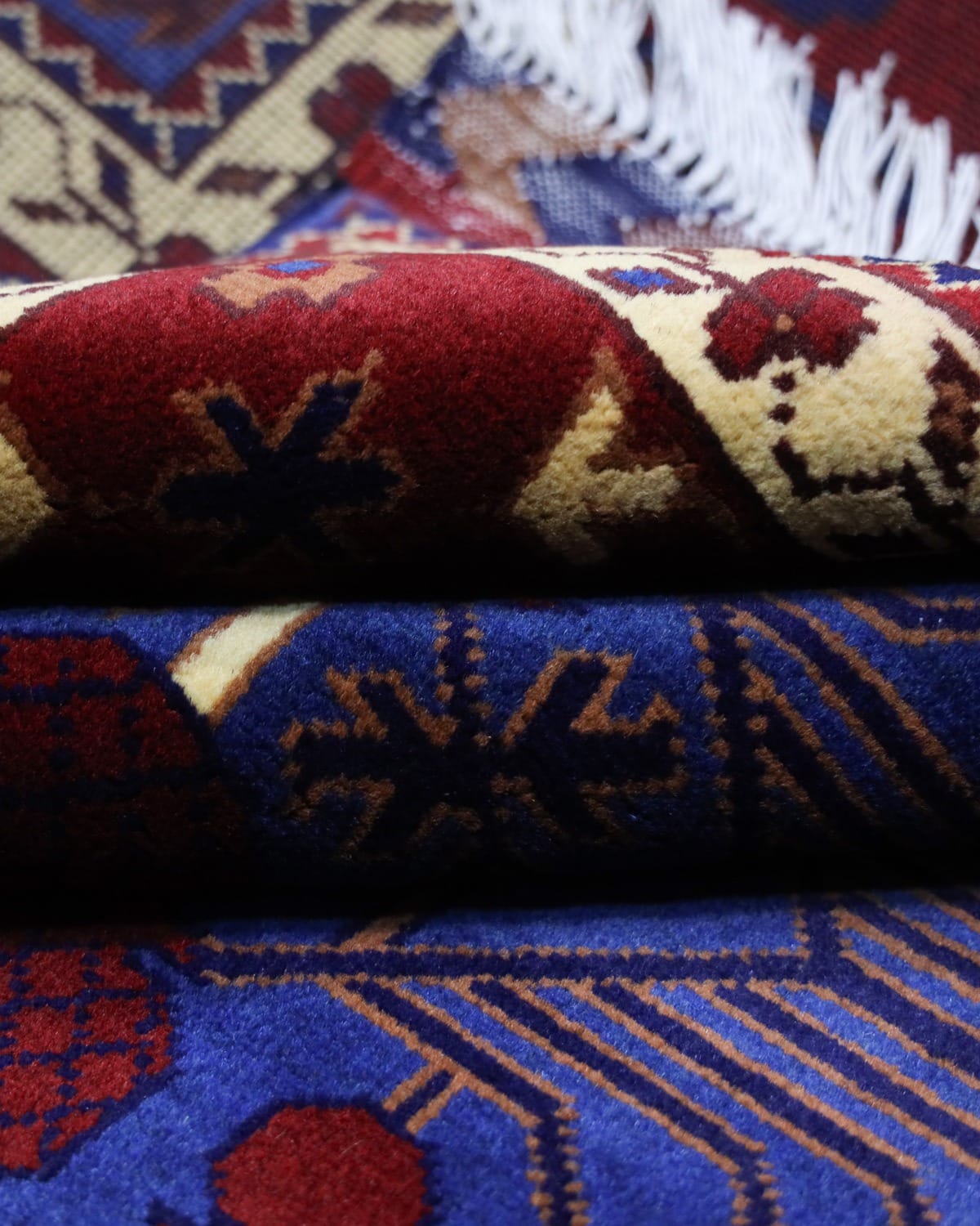Handmade Pomegranate Design Wool Carpet – Red & Blue