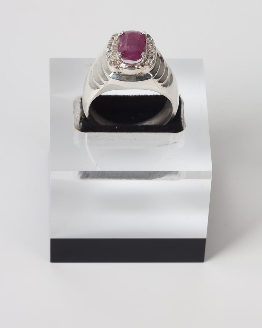 Yakut Jakdalek Sterling Silver Men’s Ring