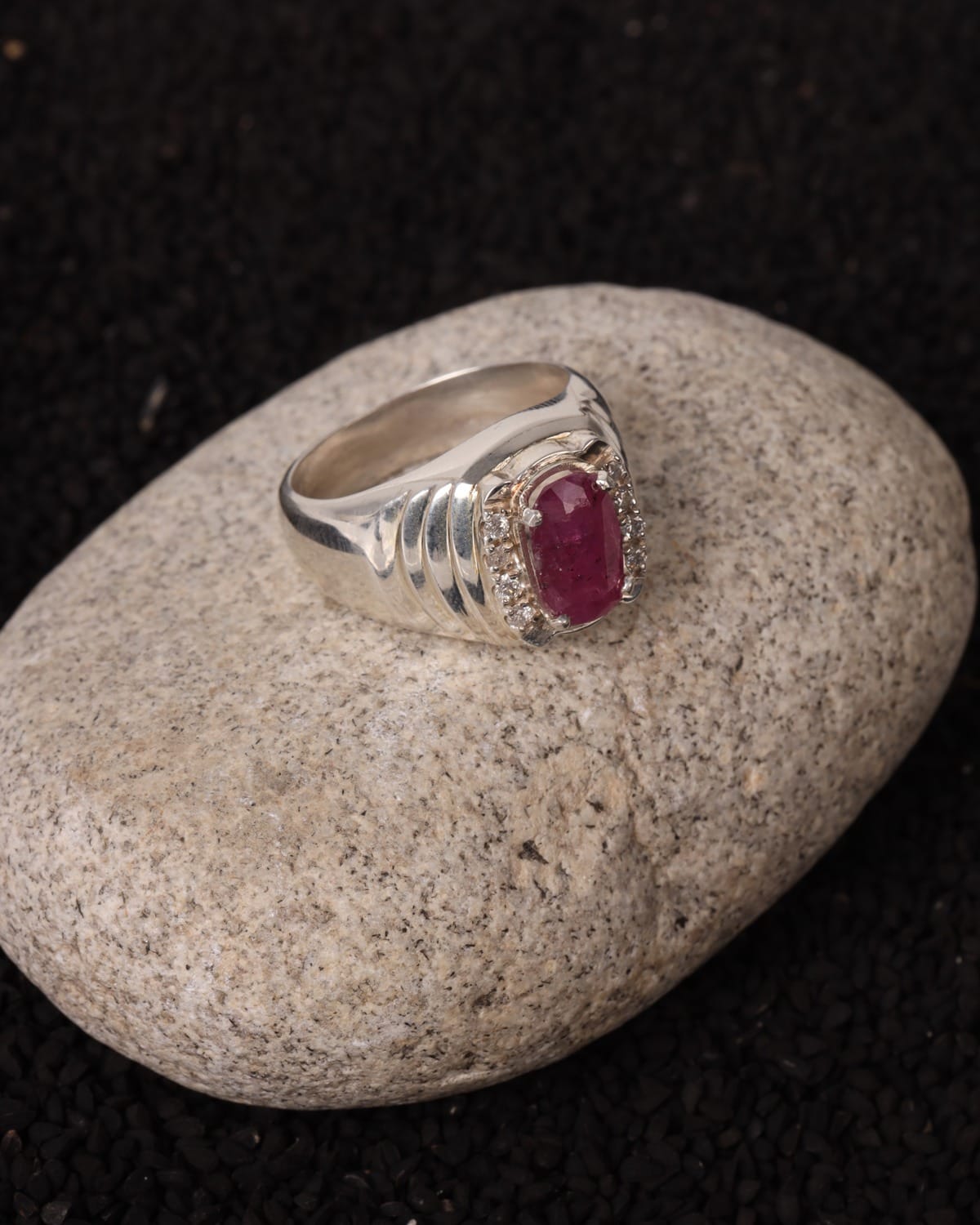 Yakut Jakdalek Sterling Silver Men’s Ring