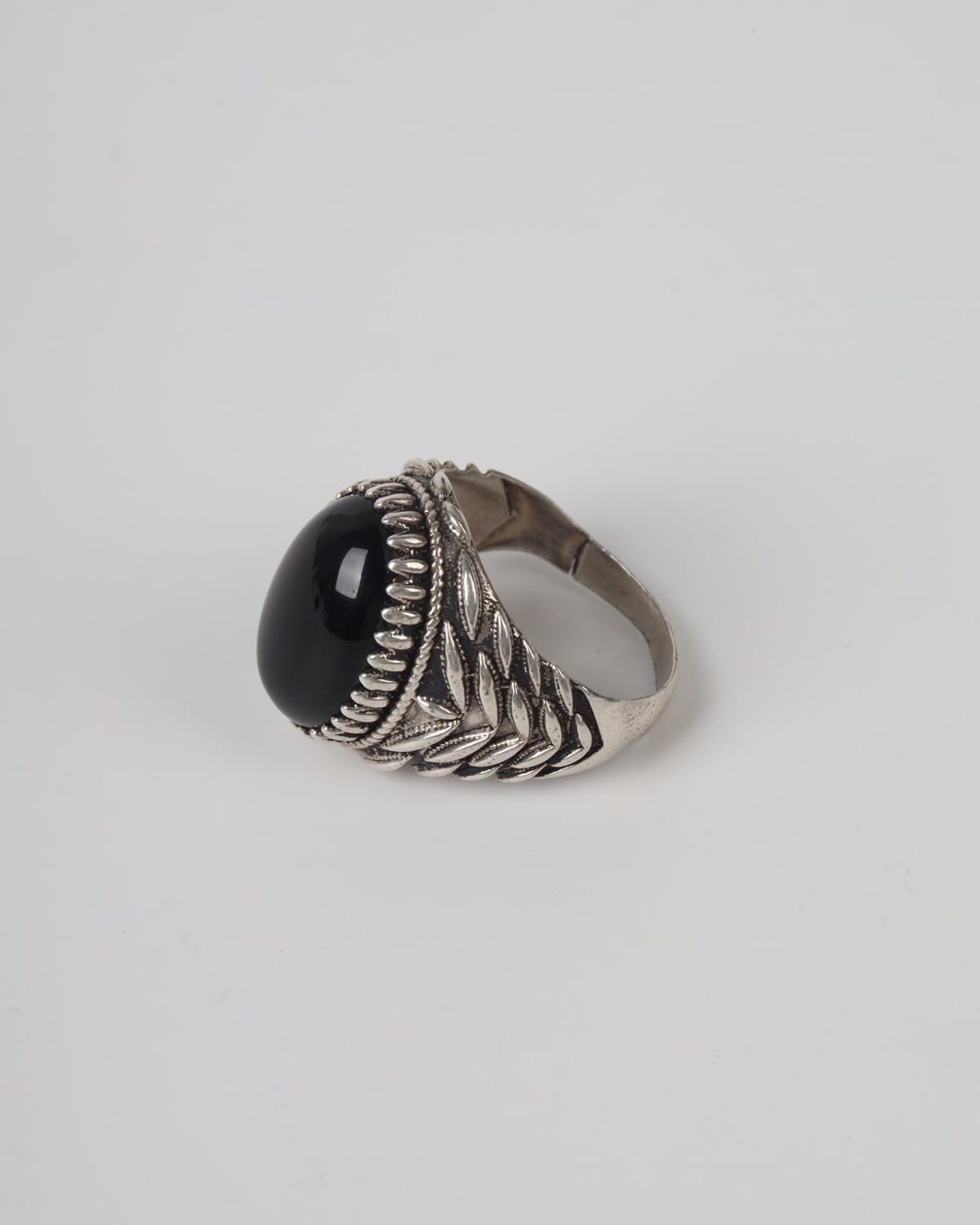 Black Agate Men’s Silver Ring