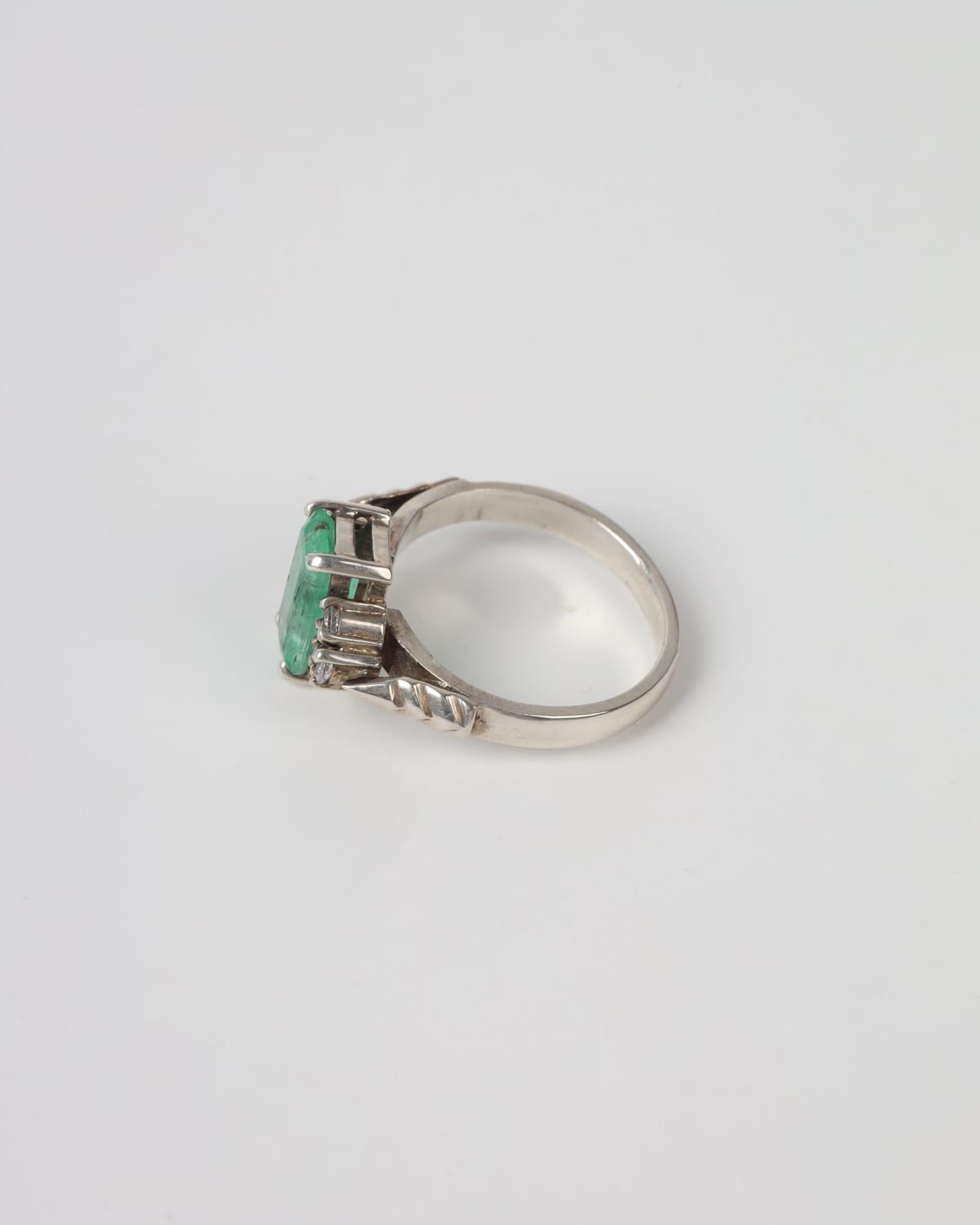 Mint Green Panjshir Emerald Ring
