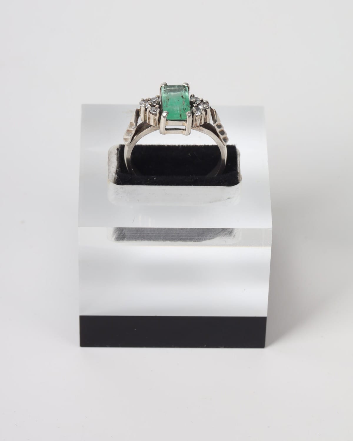 Mint Green Panjshir Emerald Ring