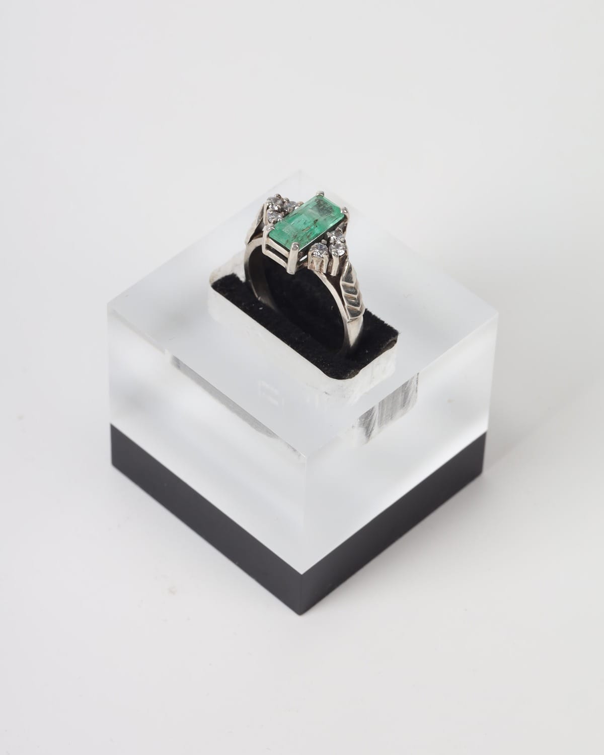 Mint Green Panjshir Emerald Ring