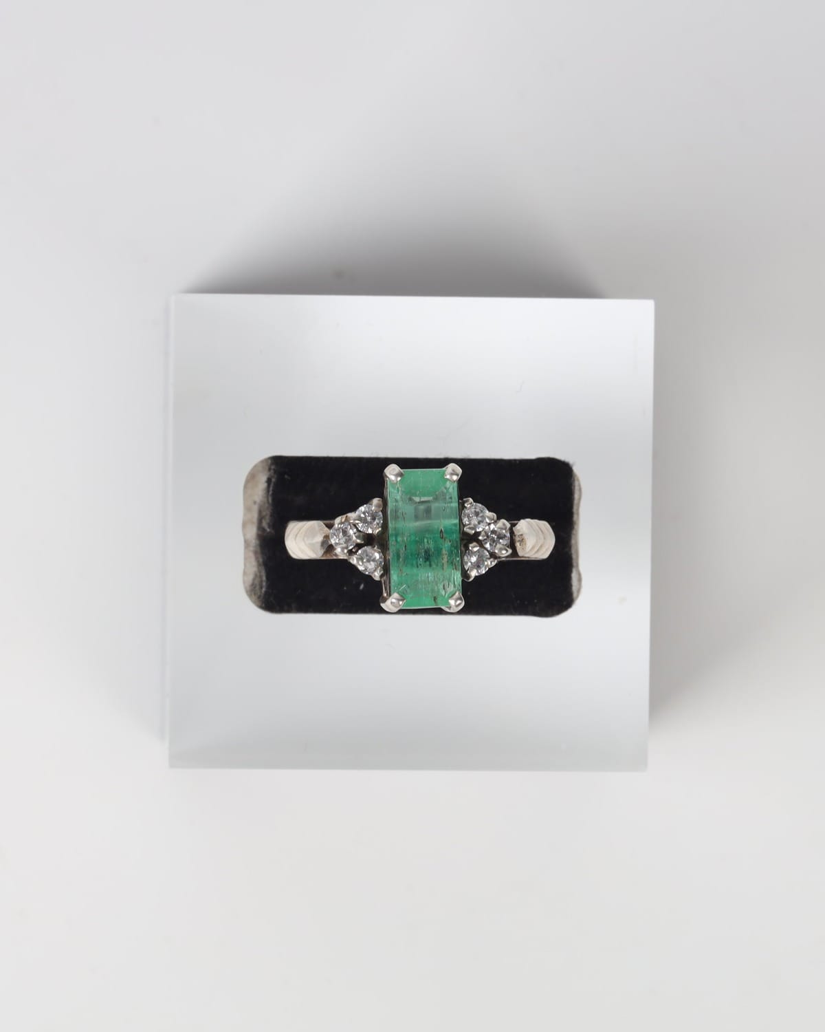 Mint Green Panjshir Emerald Ring