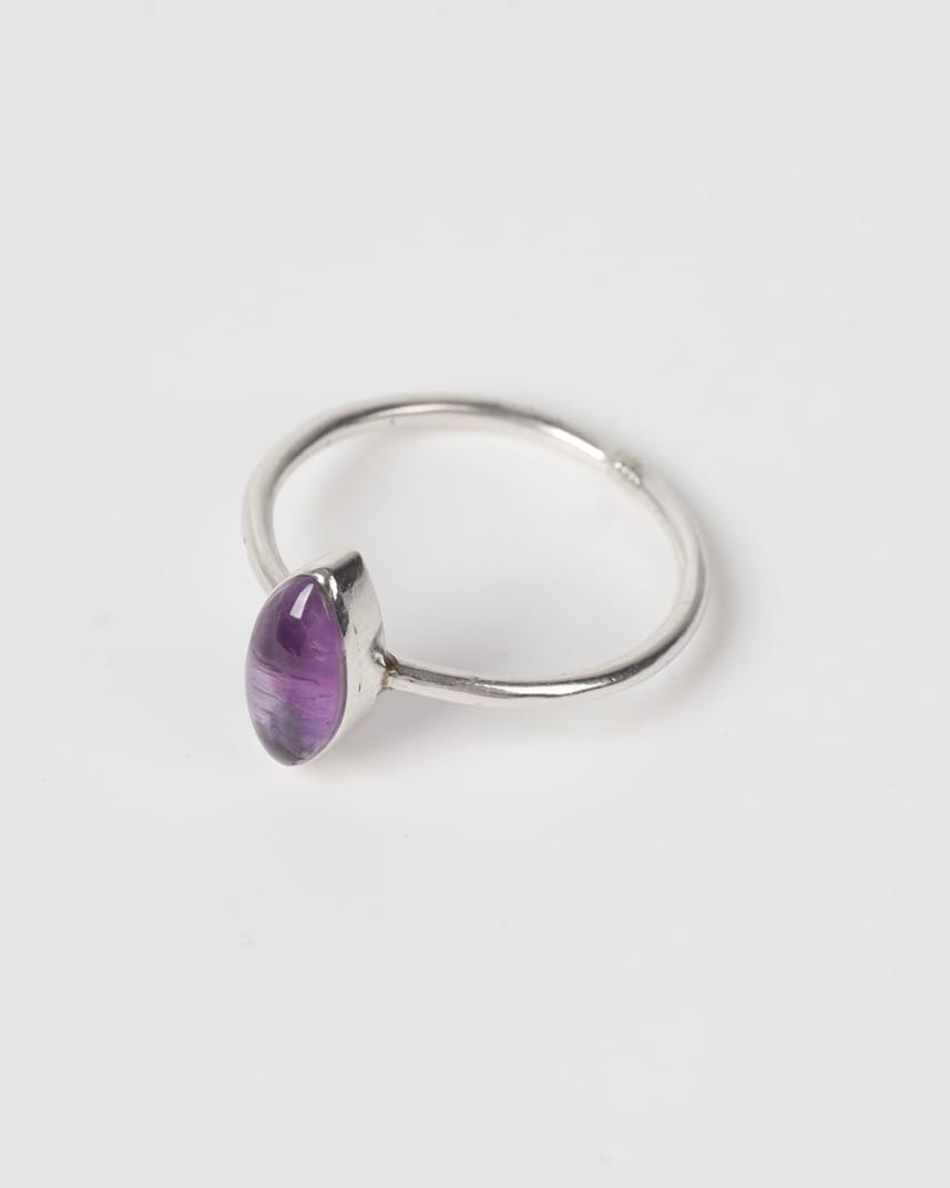 Elegant Purple Amethyst Silver Ring