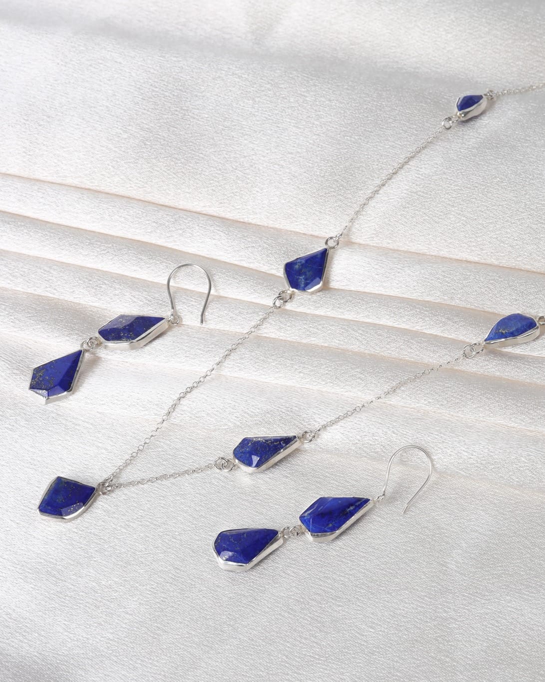 Mughal Collection Lapis Jewelry Set – Necklace & Earrings