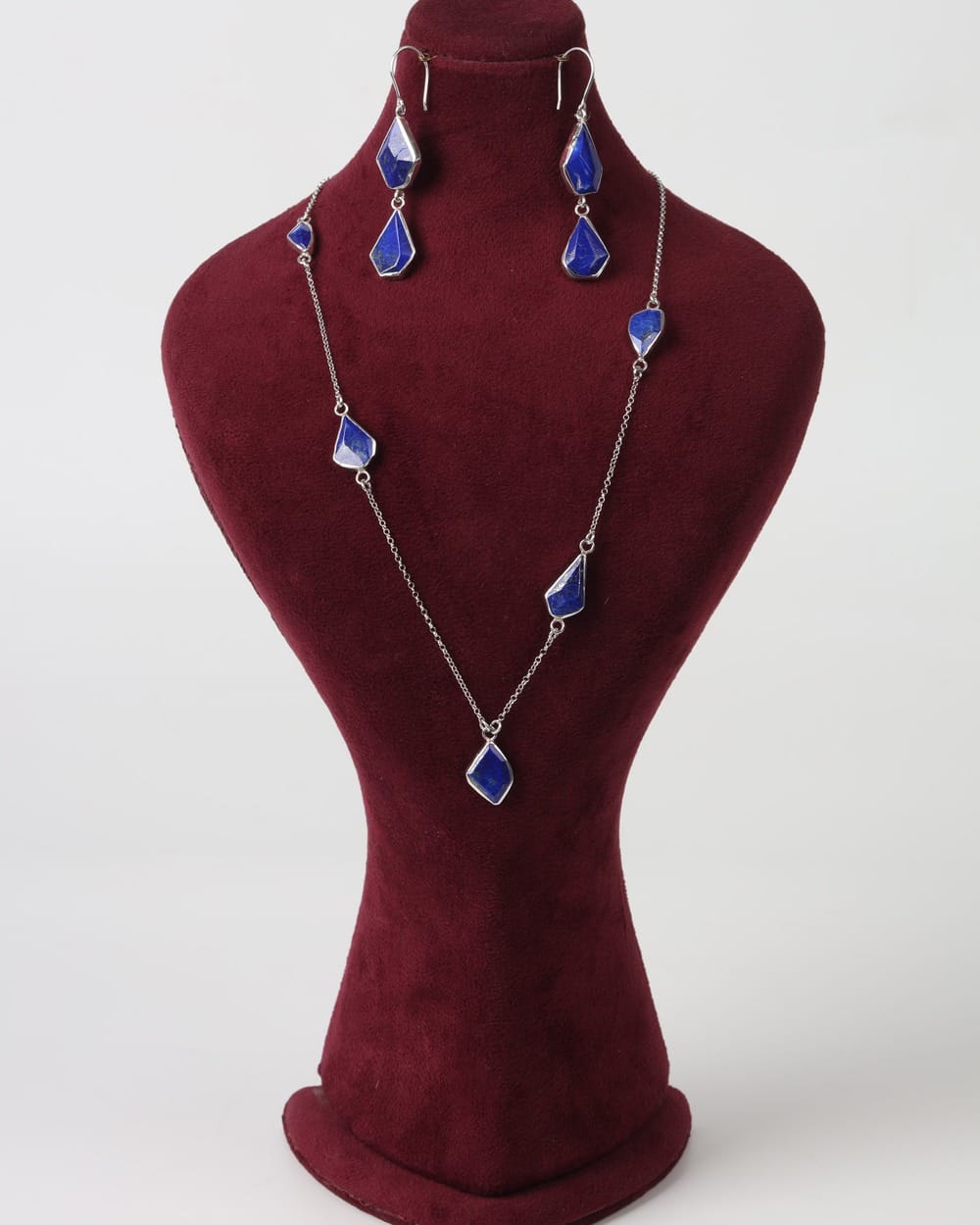 Mughal Collection Lapis Jewelry Set – Necklace & Earrings