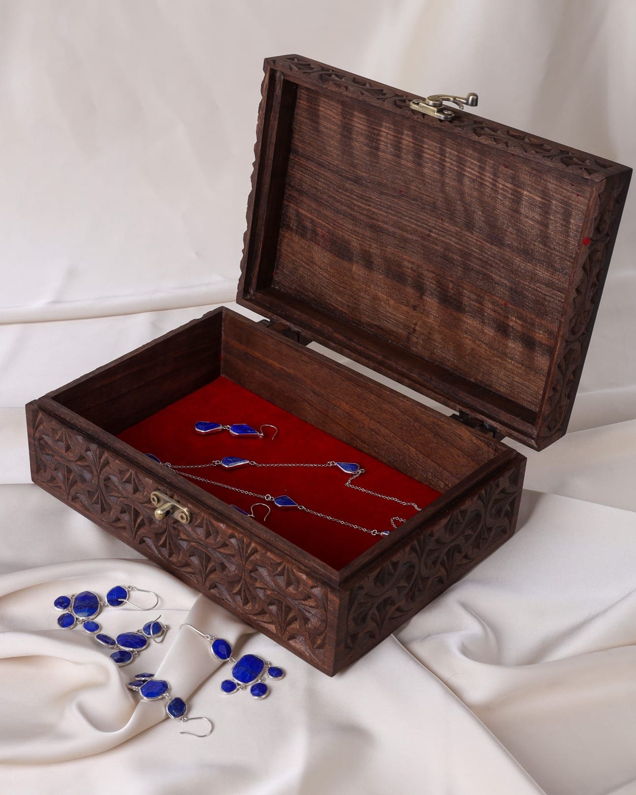 Walnut Wood Jewelry Box Hand Crafted Nuristani