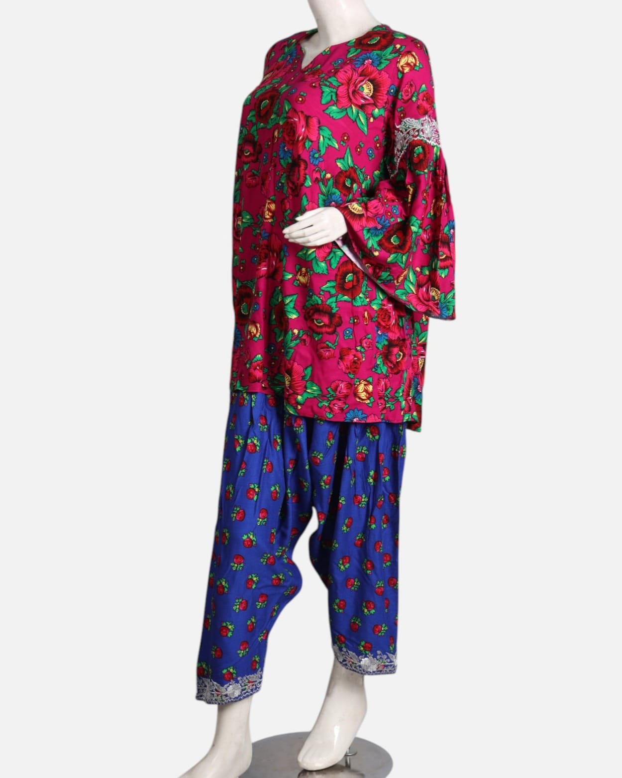 Embroidered Gulnagar & Linen Pants – Handcrafted