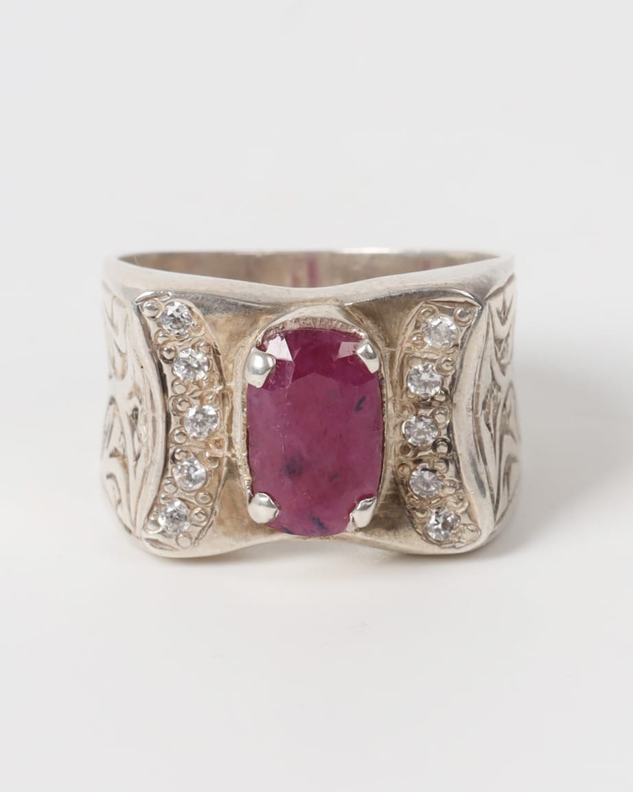 Nareen Men’s Ruby Silver Ring