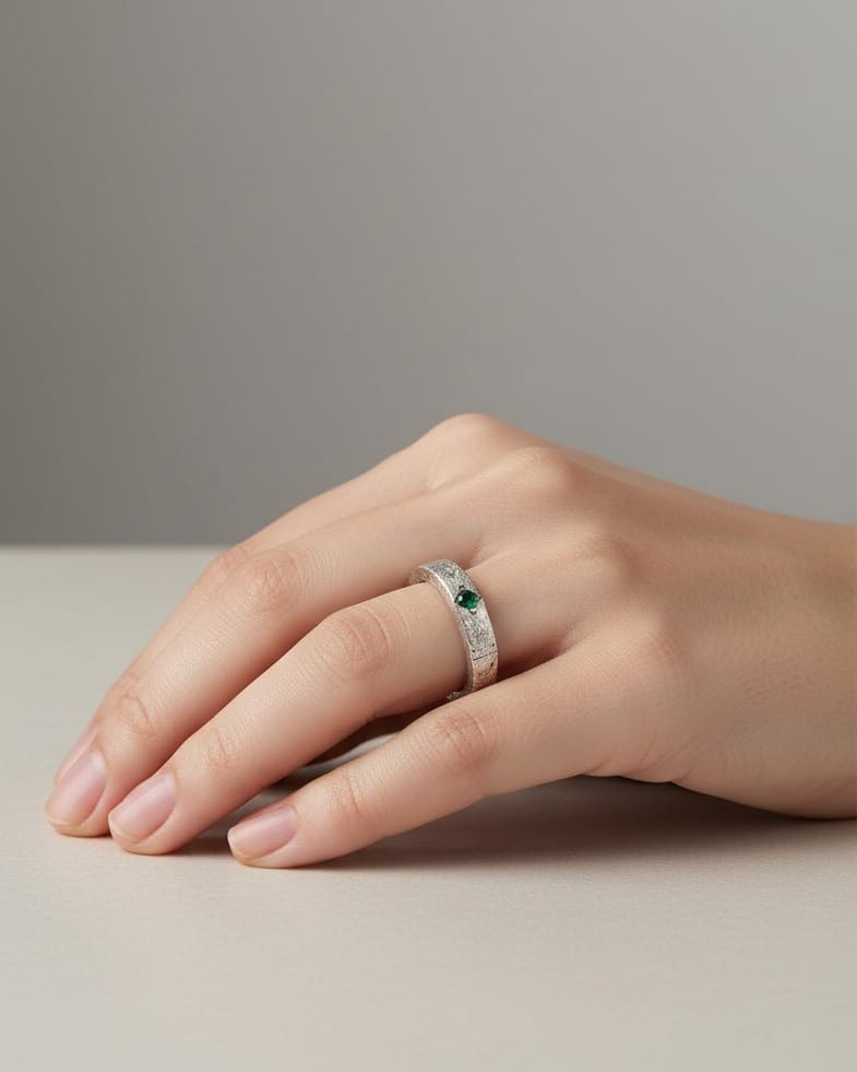 Emerald Green Minimalist Silver Ring