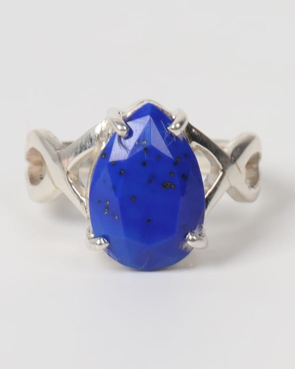 Royal Blue Lajaward Drop Lapis Silver Ring