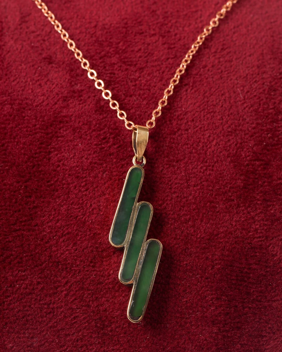 Green Agate Necklace & Earrings Set