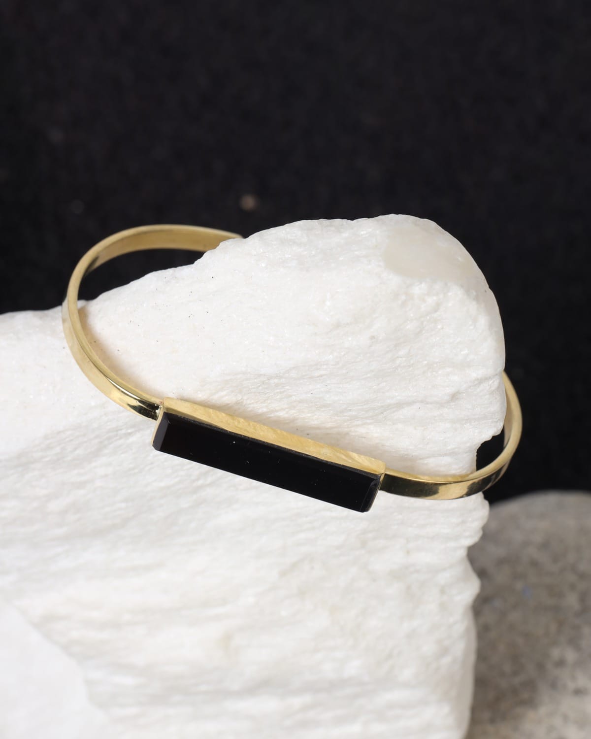 Elegant Black Agate Brass Cuff
