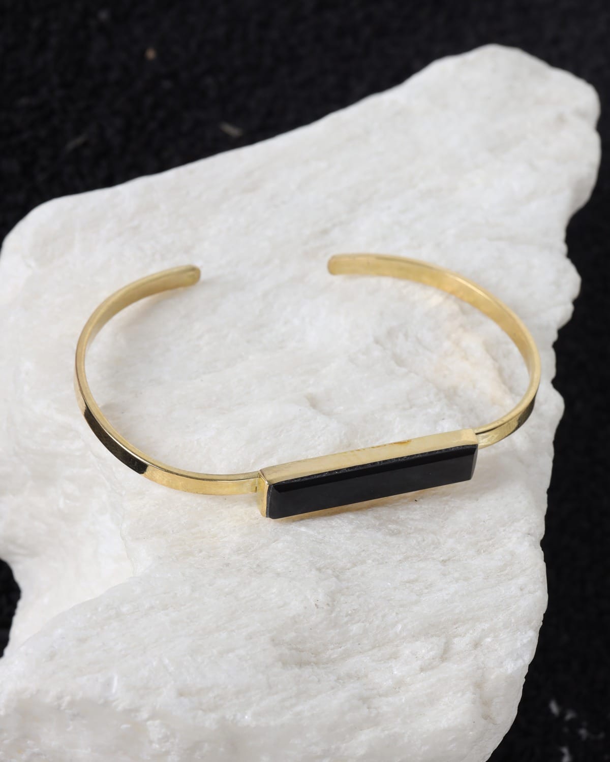 Elegant Black Agate Brass Cuff