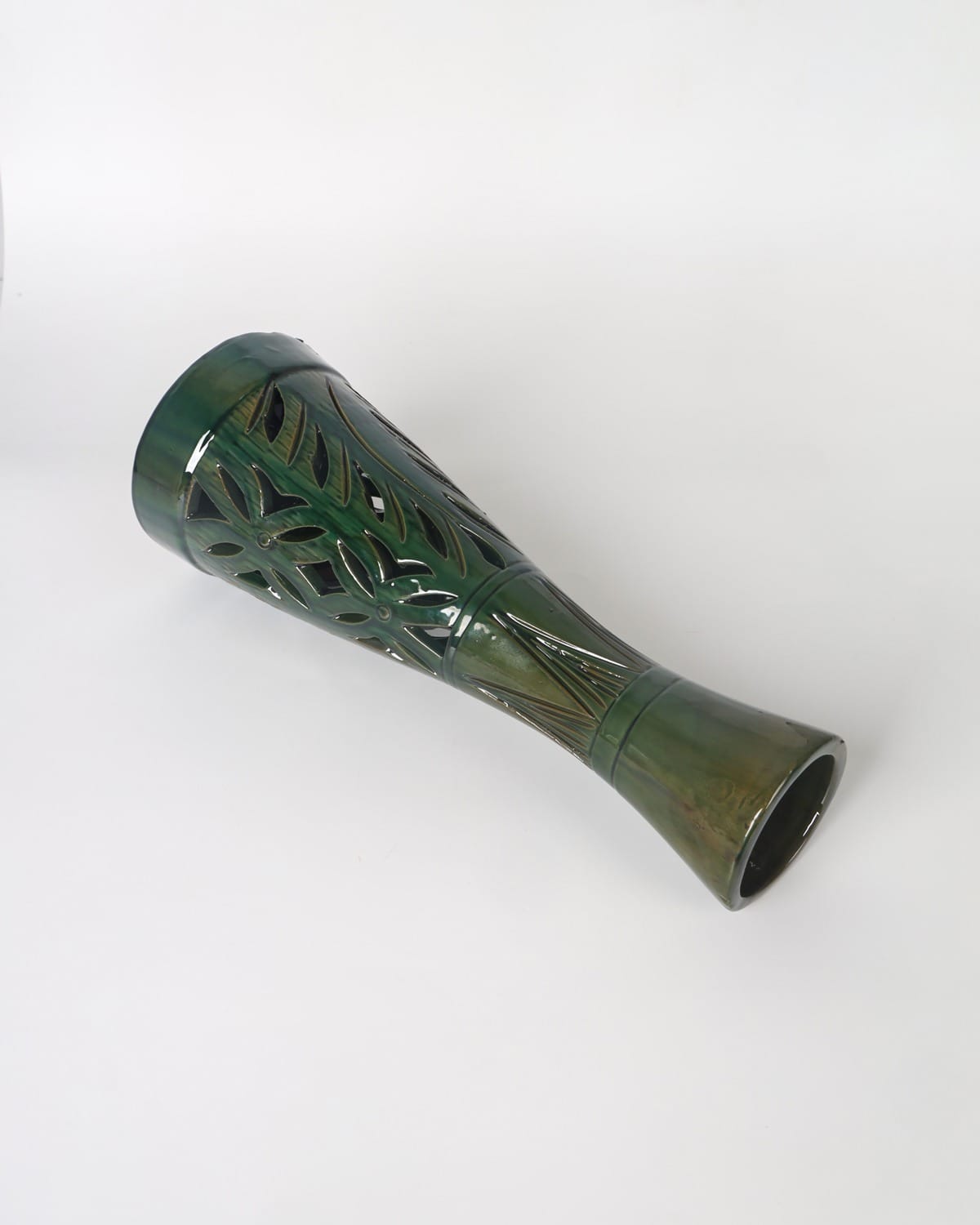 Green Ceramic Vase Handcrafted Aseel Flower Vase
