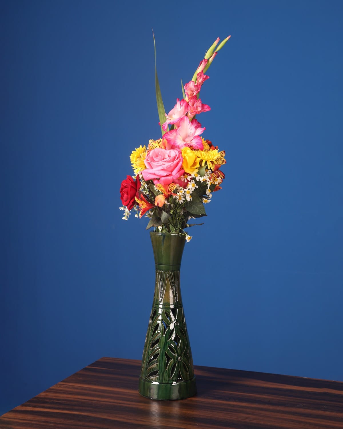 Green Ceramic Vase Handcrafted Aseel Flower Vase