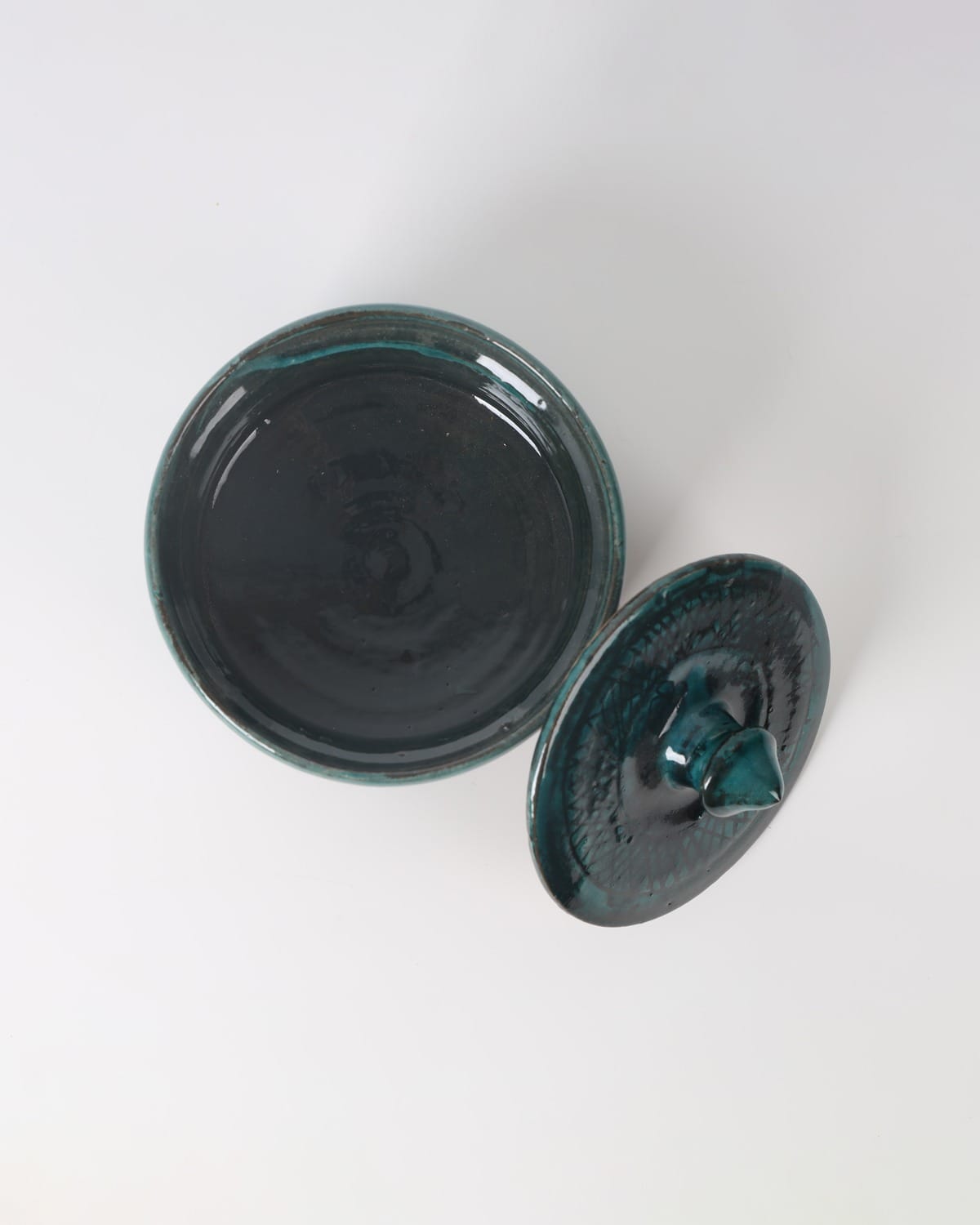 Ceramic Covered Yogurt Bowl – Rustic Green Clay