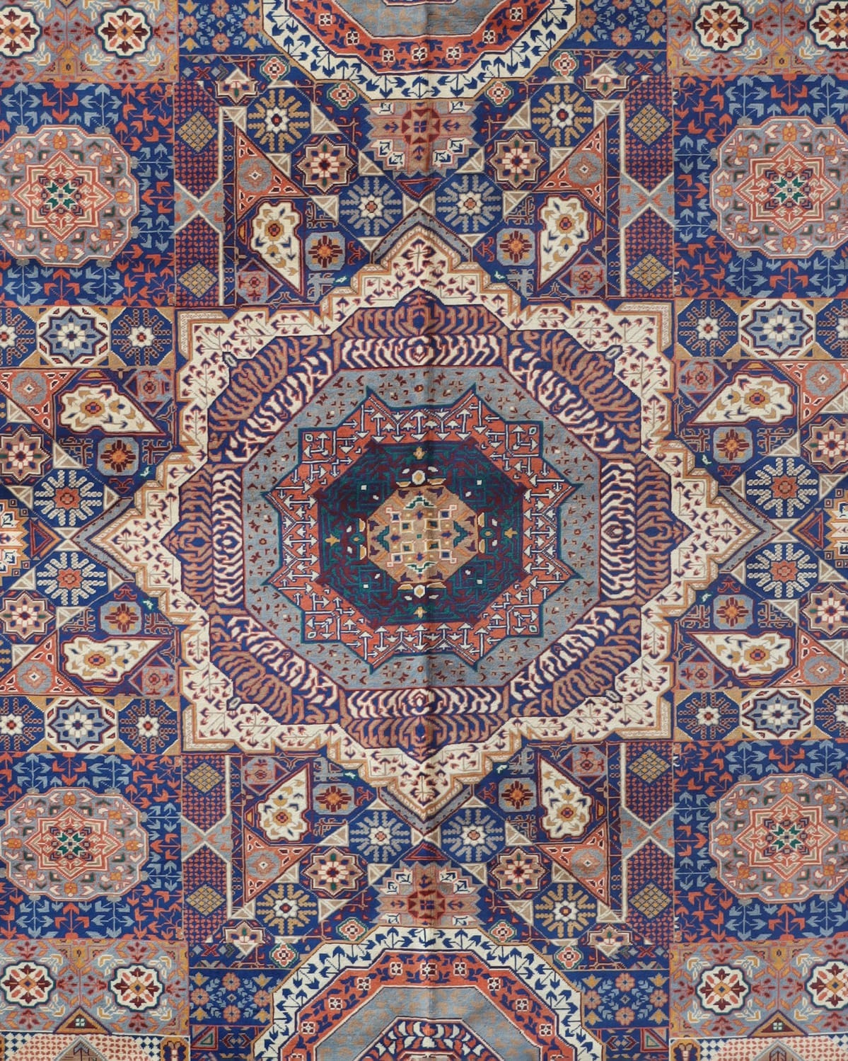 Momluk Turkmen Wool Rug Handwoven