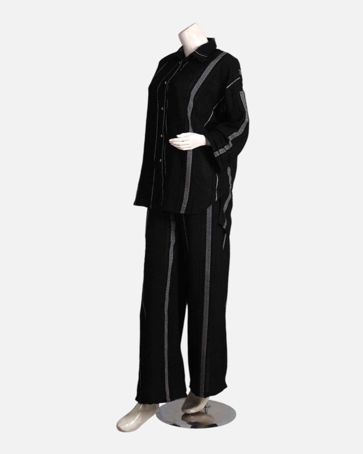 Black Jacquard Blouse and Pants Set`