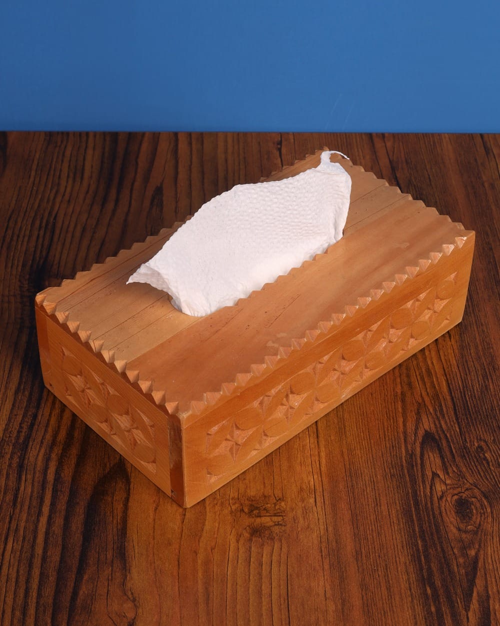 Handcrafted Wooden Tissue Box – Natural Maple Finish