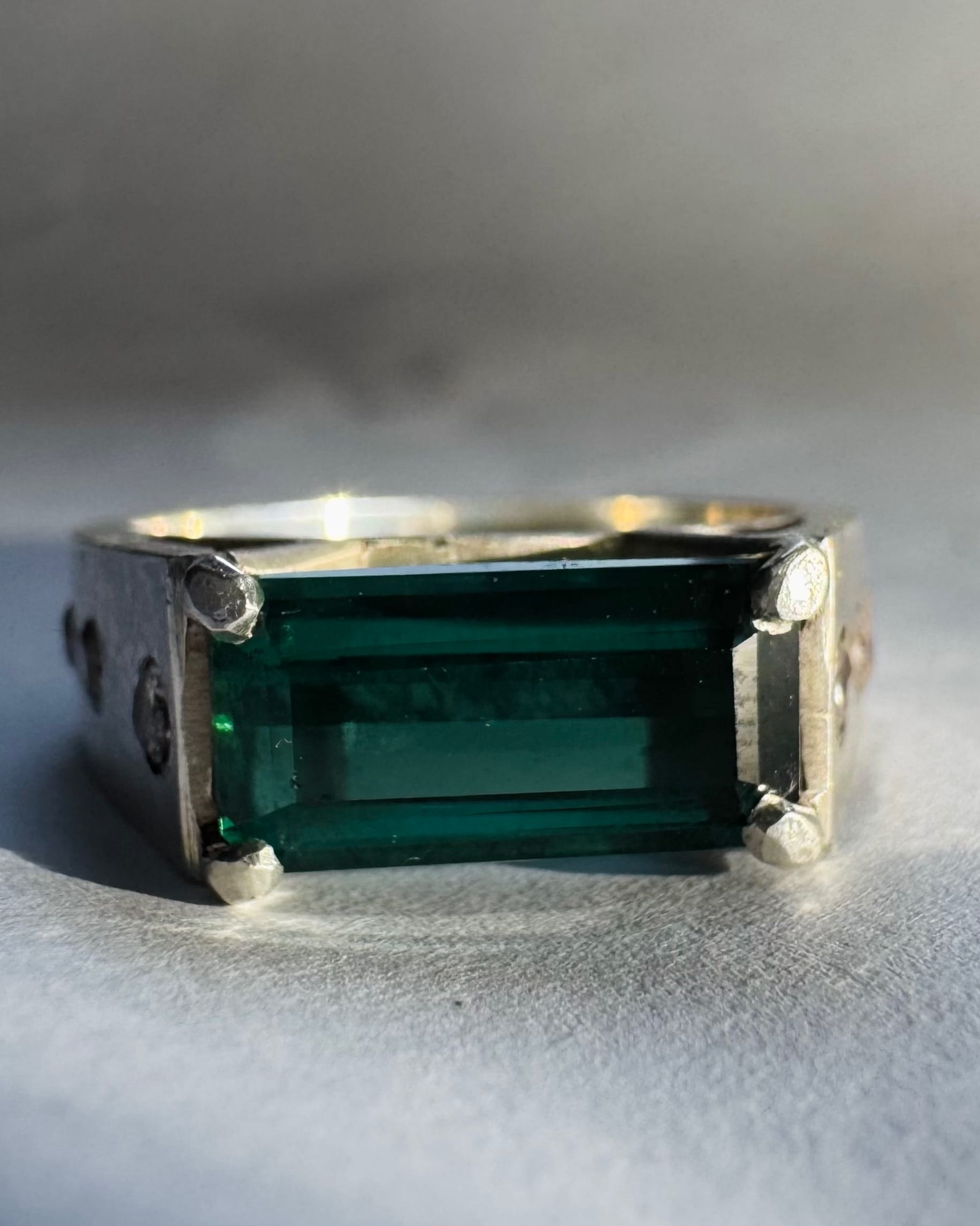 Natural Green-Blue Tourmaline Ring – Handmade 925 Sterling Silver | Nuristan, Afghanistan
