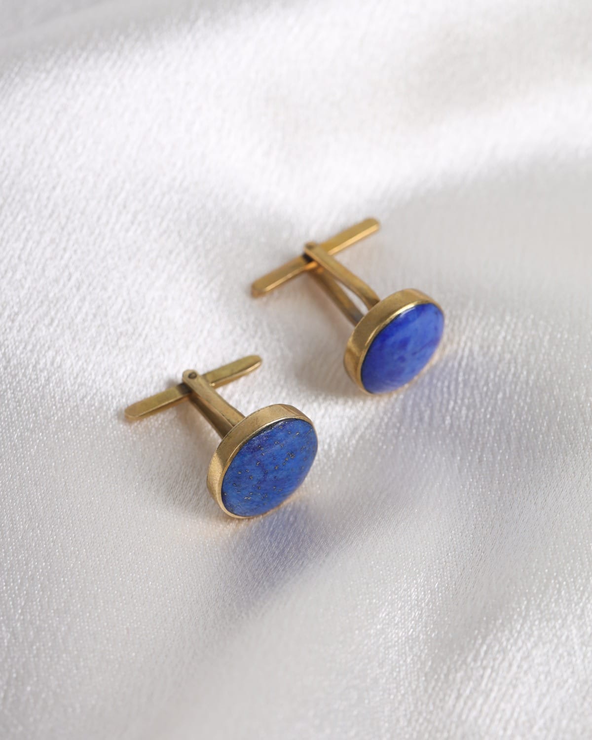 Deep Blue Round Lapis Lazuli Silver Cufflinks