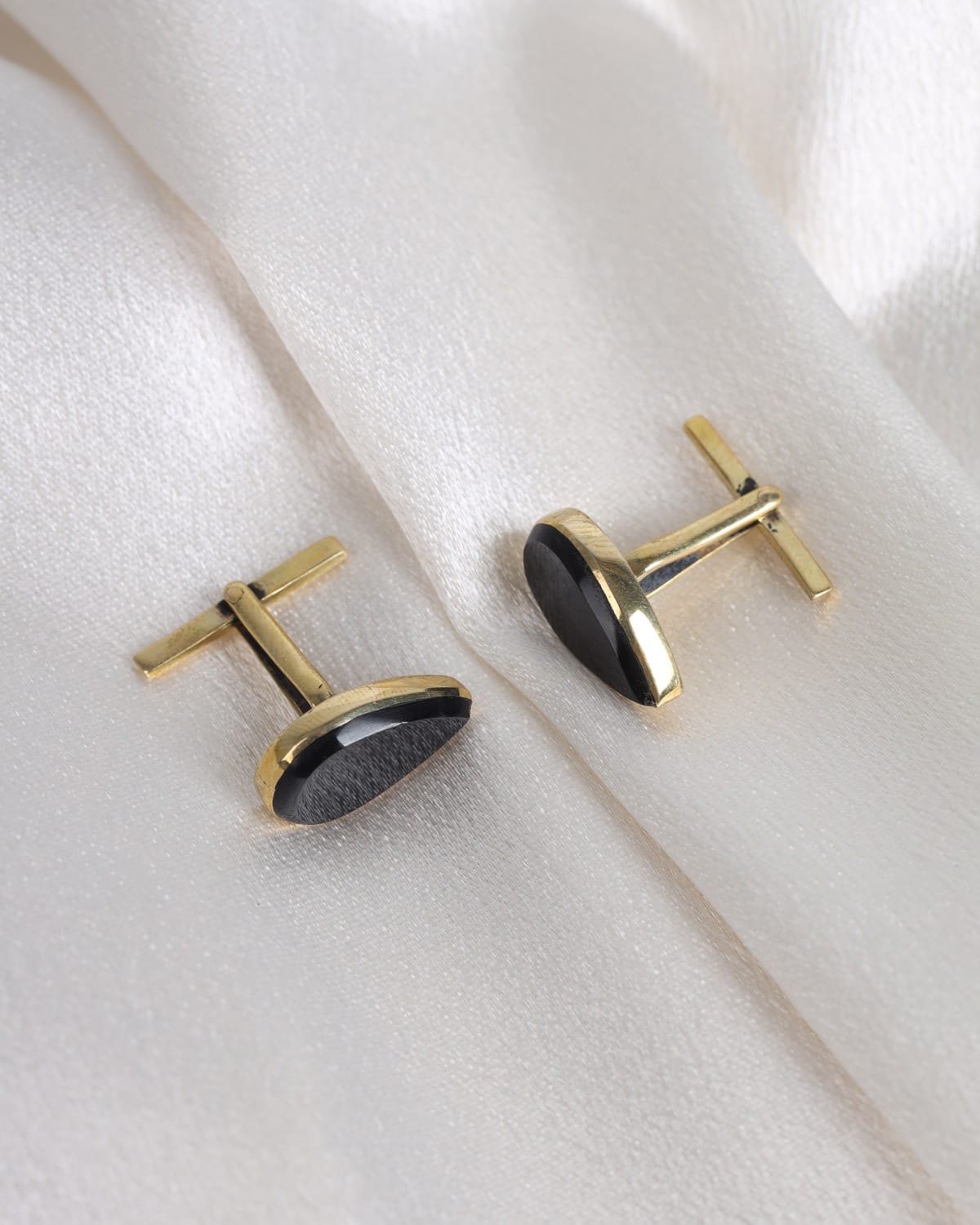 Black Agate Teardrop Cufflinks