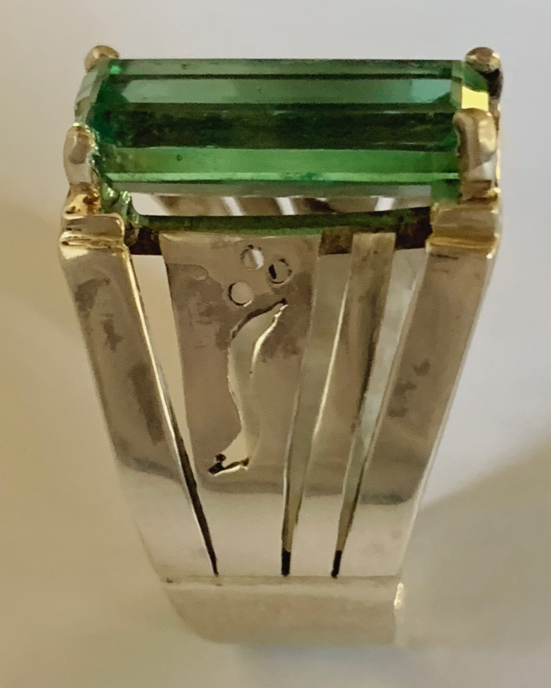 Light Green Tourmaline Ring in Sterling Silver925