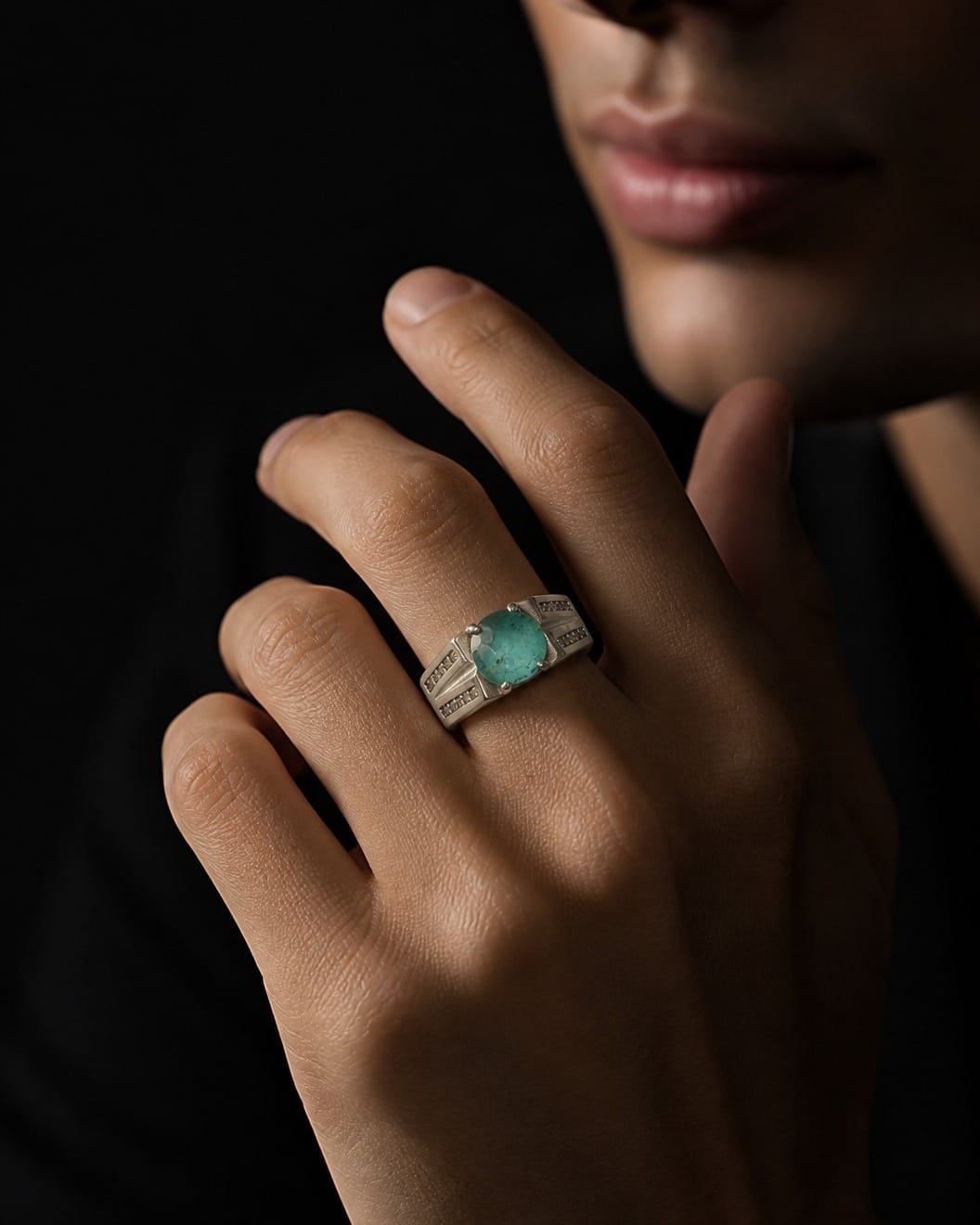 Men’s Emerald Silver Ring