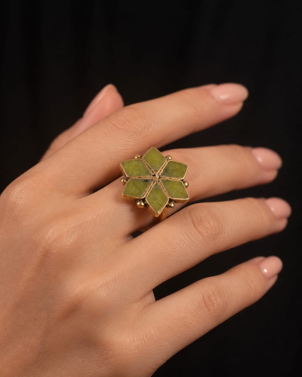 Kandahar Shamqad Floral Ring