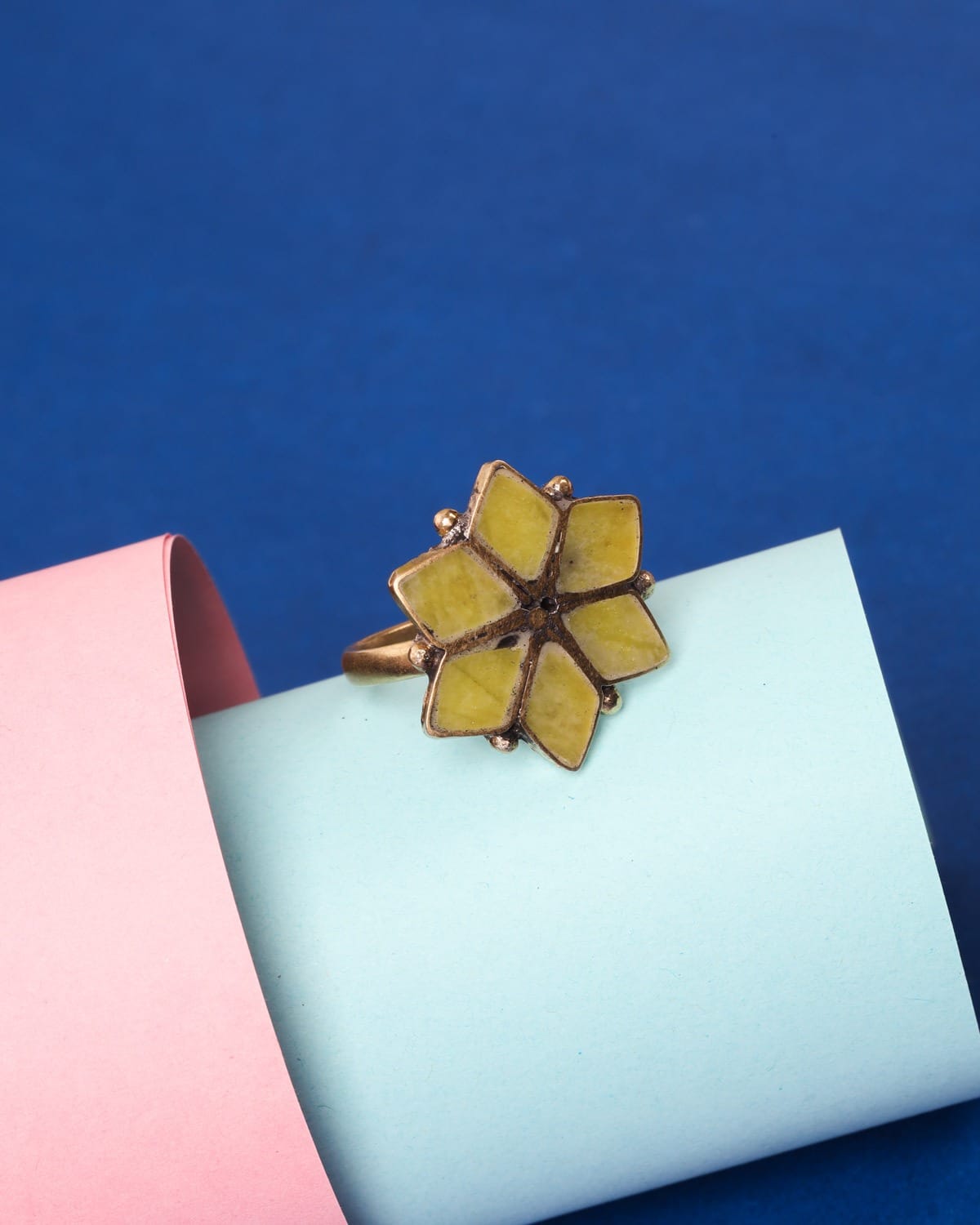 Kandahar Shamqad Floral Ring