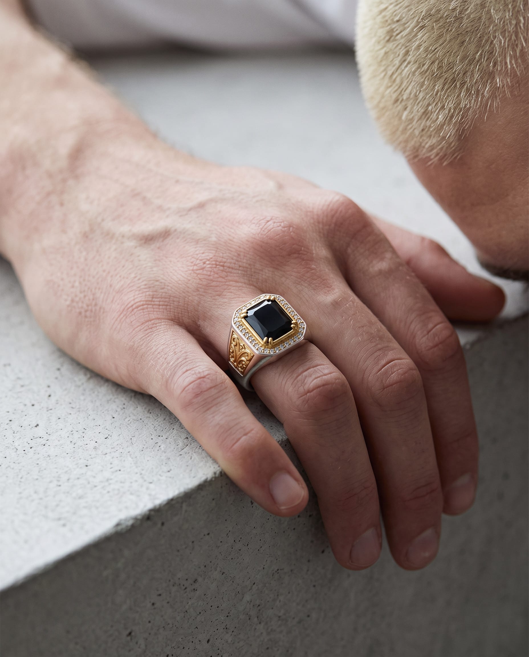 Men’s Kunar Beryl Silver Ring